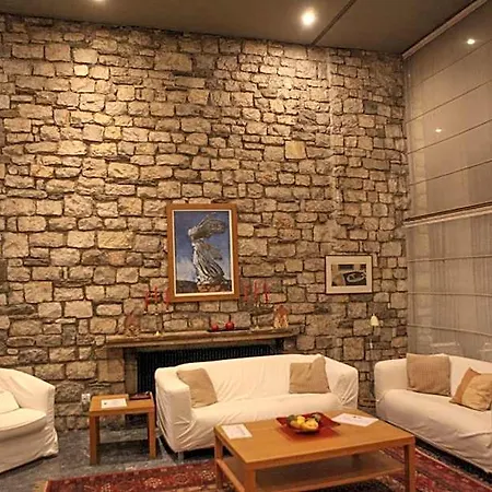 Dioscouri Hotel