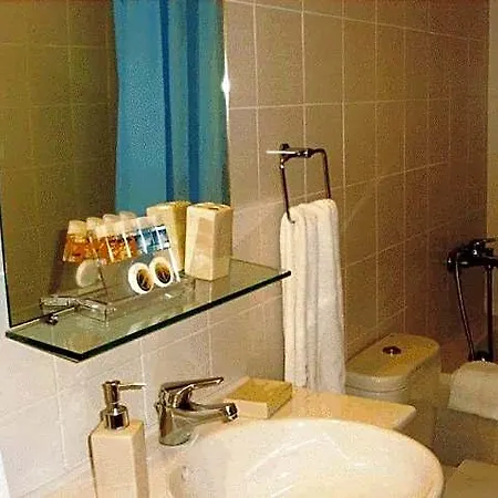 Hotel Dioscouri 3*